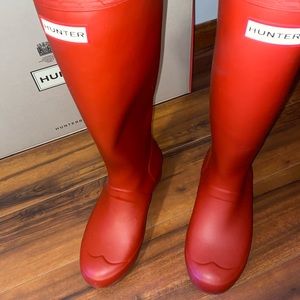 RED Hunter Boots